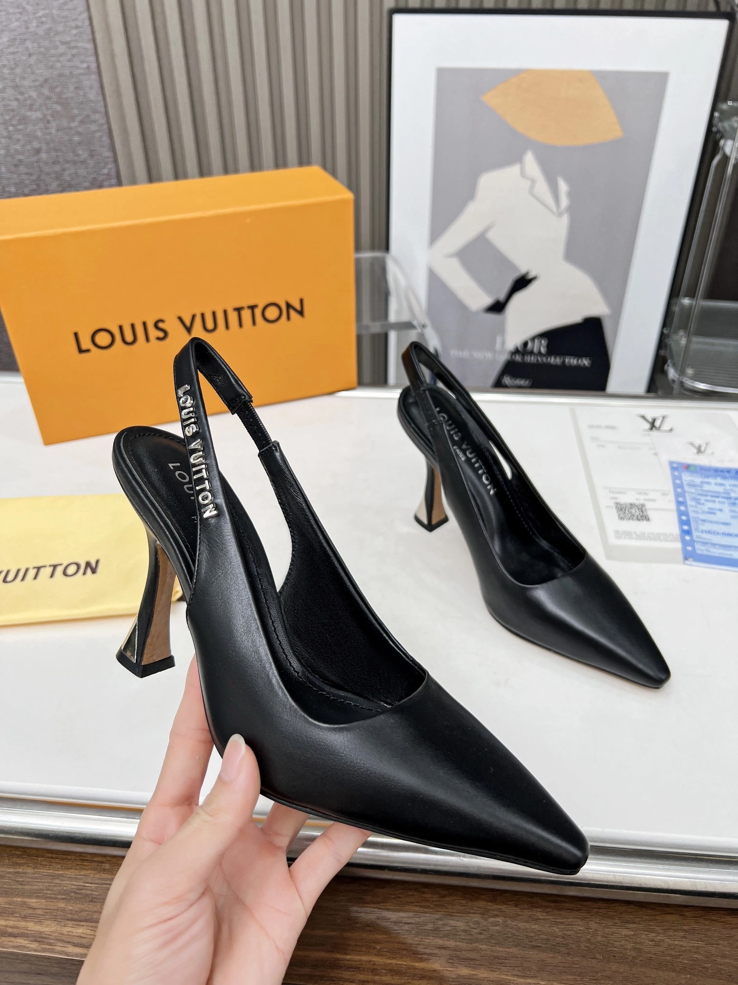 COCO-- 8V 1AB1DW Calfskin sheepskin Heel height：9.5CM item:E-X158C1803